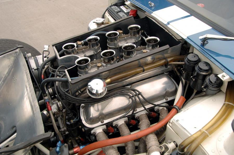  Shelby Cobra Daytona Coupe CSX2601 1965 года  (фото 25 из 44)